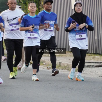 Runner Photo 3478960