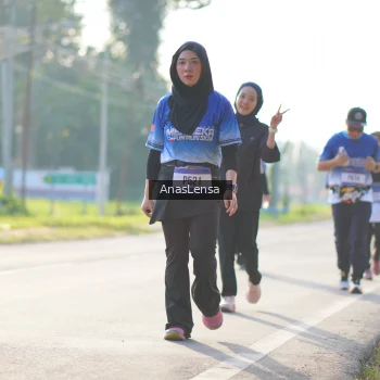 Runner Photo 3478965