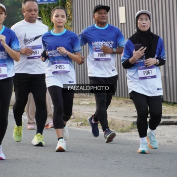 Runner Photo 3478971