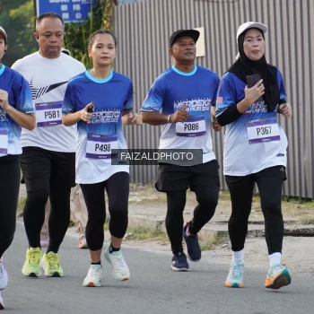 Runner Photo 3478975