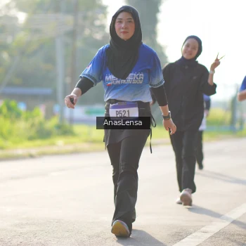 Runner Photo 3478979