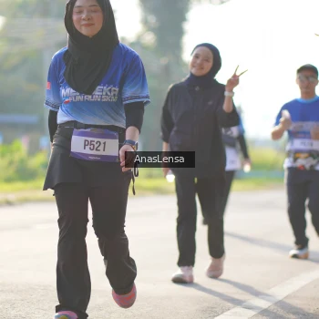 Runner Photo 3478986