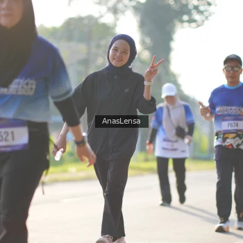 Runner Photo 3478993