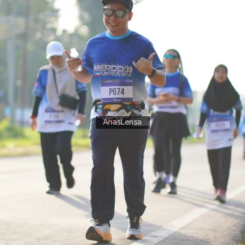 Runner Photo 3479019