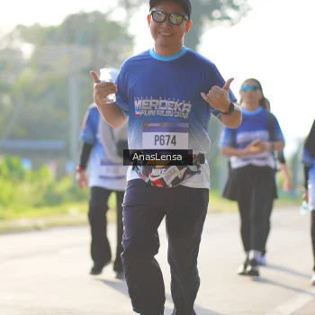 Runner Photo 3479029