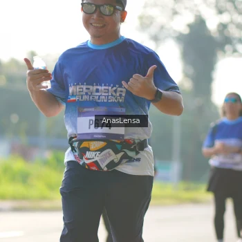 Runner Photo 3479040
