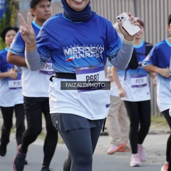 Runner Photo 3479083