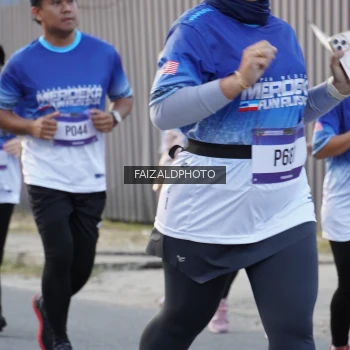 Runner Photo 3479094