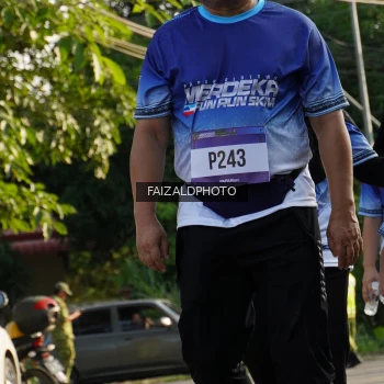 Runner Photo 3479102