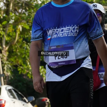 Runner Photo 3479105