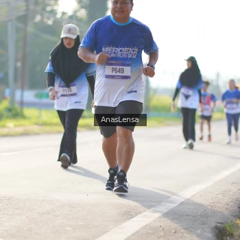 Runner Photo 3479124