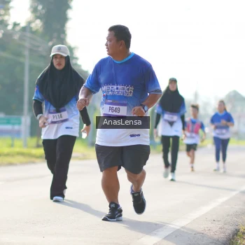 Runner Photo 3479125