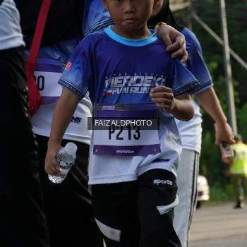 Runner Photo 3479128