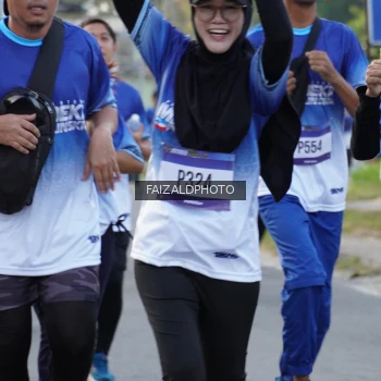 Runner Photo 3479138
