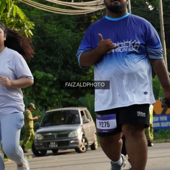 Runner Photo 3479163