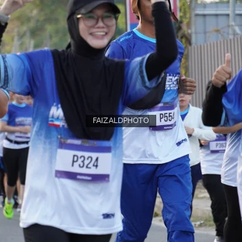 Runner Photo 3479173