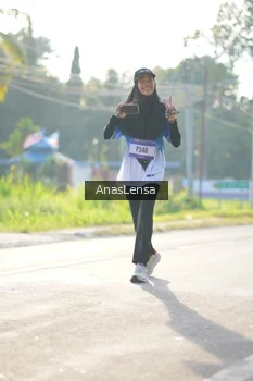 Runner Photo 3479202