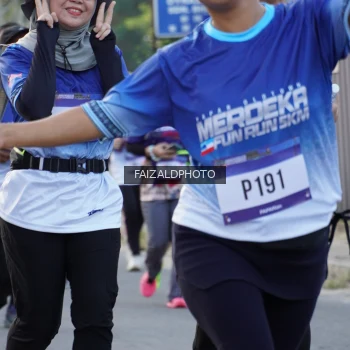 Runner Photo 3479213