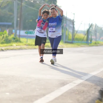 Runner Photo 3479225