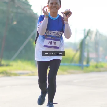 Runner Photo 3479288