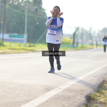 Runner Photo 3479295