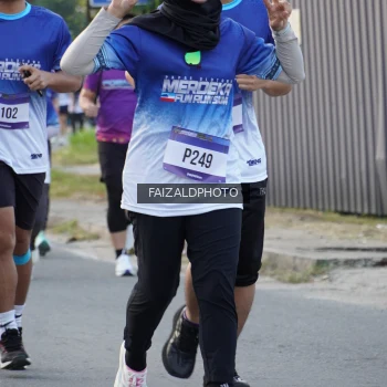 Runner Photo 3479301