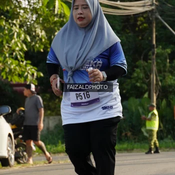 Runner Photo 3479331