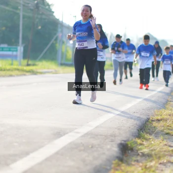 Runner Photo 3479365