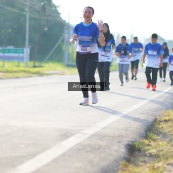 Runner Photo 3479367