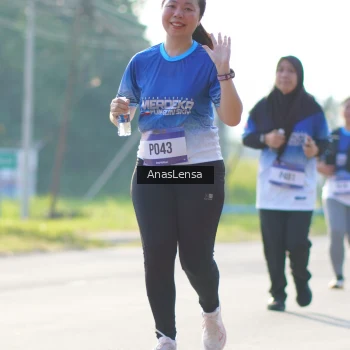 Runner Photo 3479371