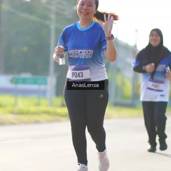 Runner Photo 3479381