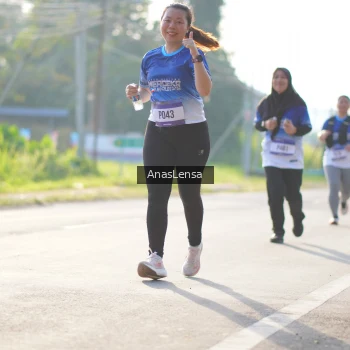 Runner Photo 3479385