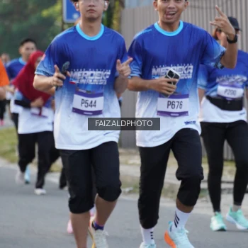 Runner Photo 3479416