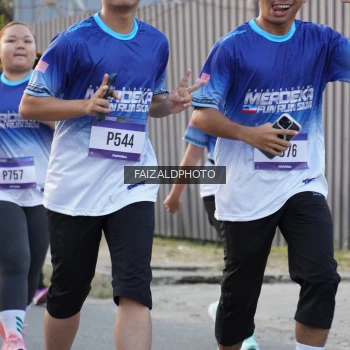Runner Photo 3479452