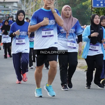 Runner Photo 3479488