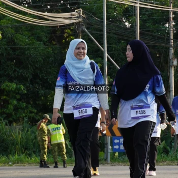 Runner Photo 3479498