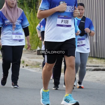 Runner Photo 3479526