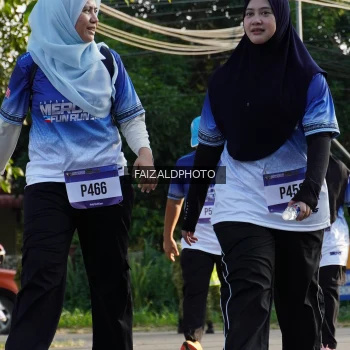 Runner Photo 3479539