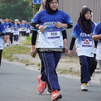 Runner Photo 3479545