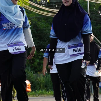 Runner Photo 3479546