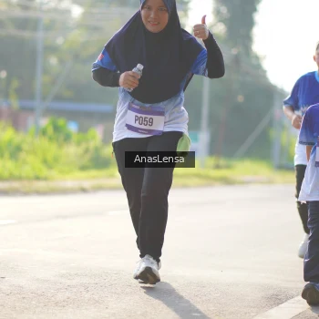 Runner Photo 3479554
