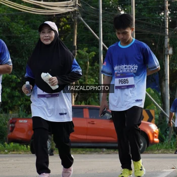 Runner Photo 3479562