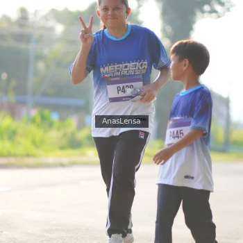 Runner Photo 3479581