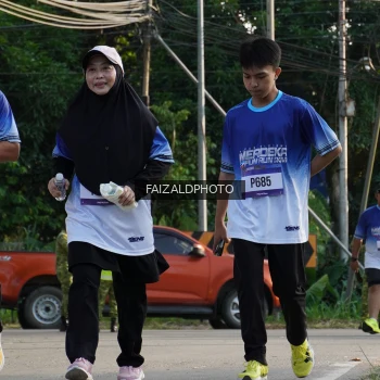 Runner Photo 3479595