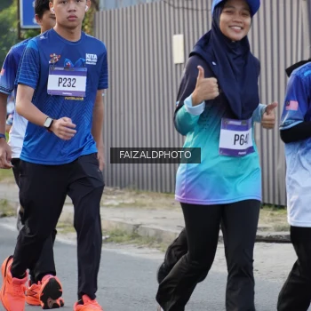 Runner Photo 3479652