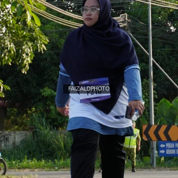 Runner Photo 3479690