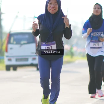 Runner Photo 3479694