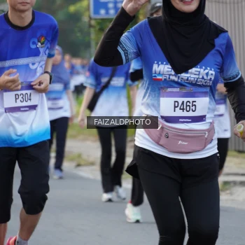 Runner Photo 3479715