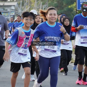 Runner Photo 3479733
