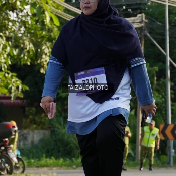 Runner Photo 3479737